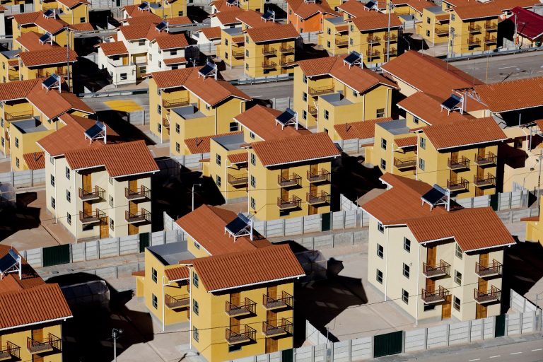 CUMBRA: Ciudad de Nueva Fuerabamba, para el Proyecto Minero Las Bambas. Incluye más de 380 casas