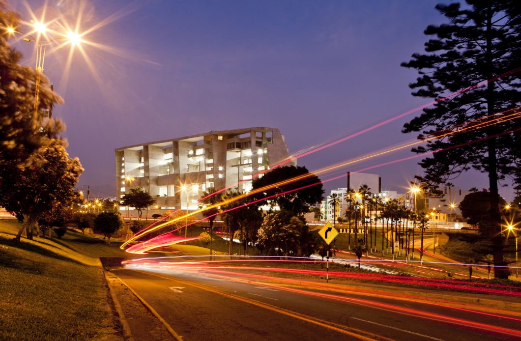 CUMBRA: Campus UTEC