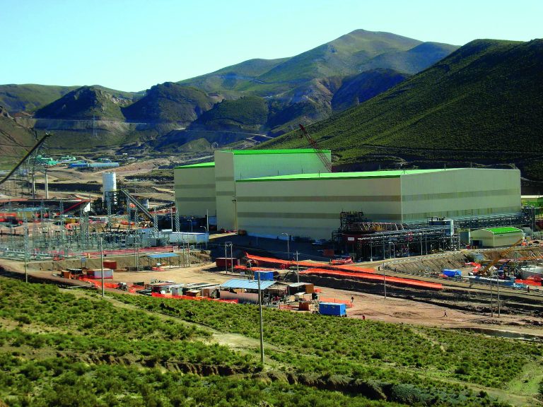 CUMBRA: Proyecto Minero San Cristobal